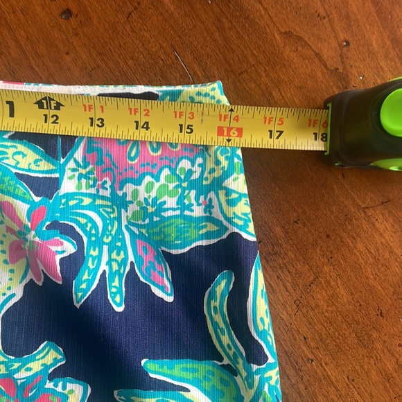Lilly Pulitzer lined mini skirt size 8 - Picture 8 of 8